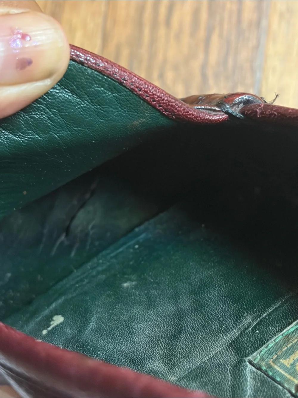 Vintage  Gucci Leather Penny Loafers in Burgundy size 43